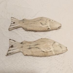 ⚜️ Vintage Carved Wooden Fish